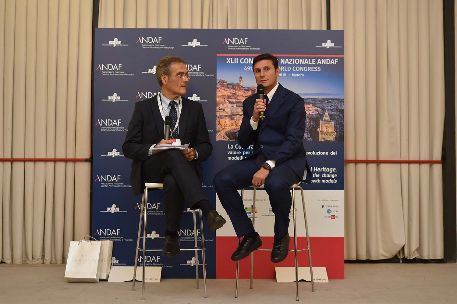 Fondale per interviste durante il Congresso Nazionale Andaf nel 2019 a Matera